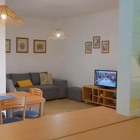 Maria Mar Apartment *